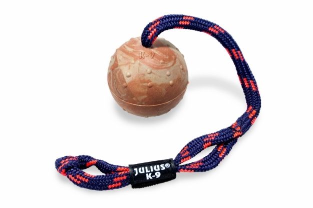 Kép Julius-K9® IDC® Kautschuk Ball - 60 mm, mit Zange